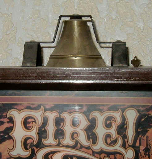 fire_cloche.jpg (121802 octets)